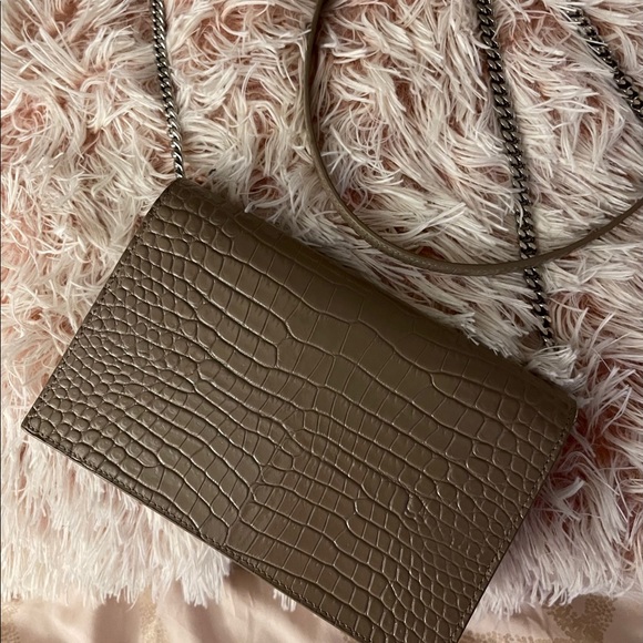 Authentic YSL Kate croc embossed crossbody bag - Picture 2 of 7